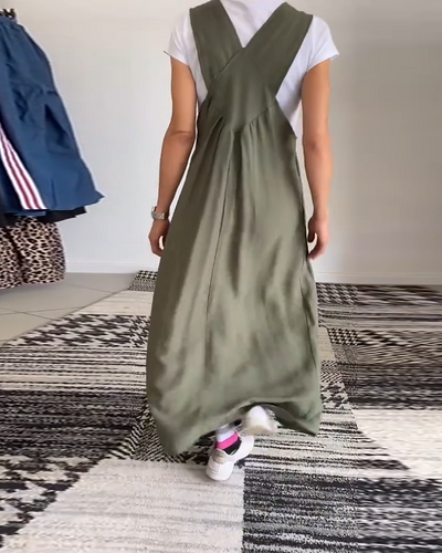 Lässiges einfarbiges trägerloses Kleid