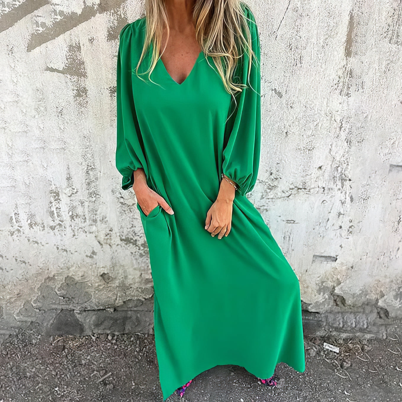 Langes Bohème-Kleid mit Taschen und Schlitzen